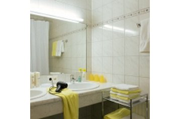 Austria Privát Fulpmes, Exteriorul